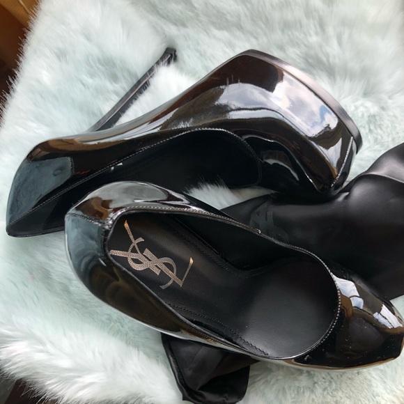 Shoes - Picture 8 of 8